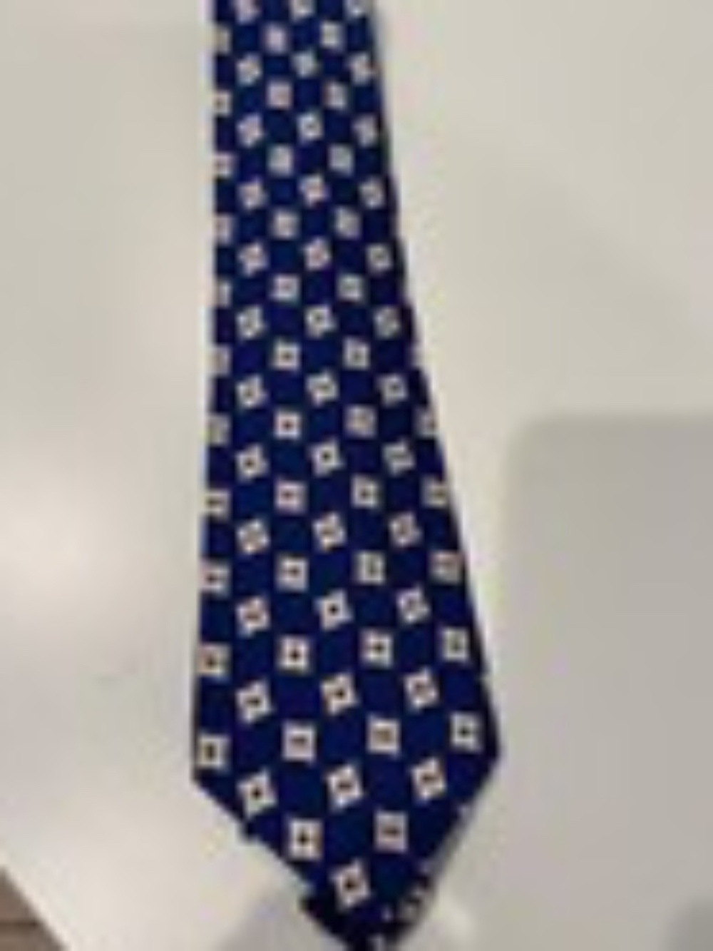 Neiman Marcus No Smoking Red White Blue Neck Tie 100% silk Italy